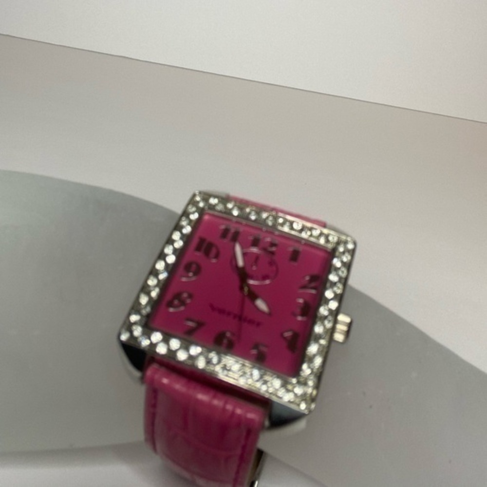 Vernier watch with genuine leather band